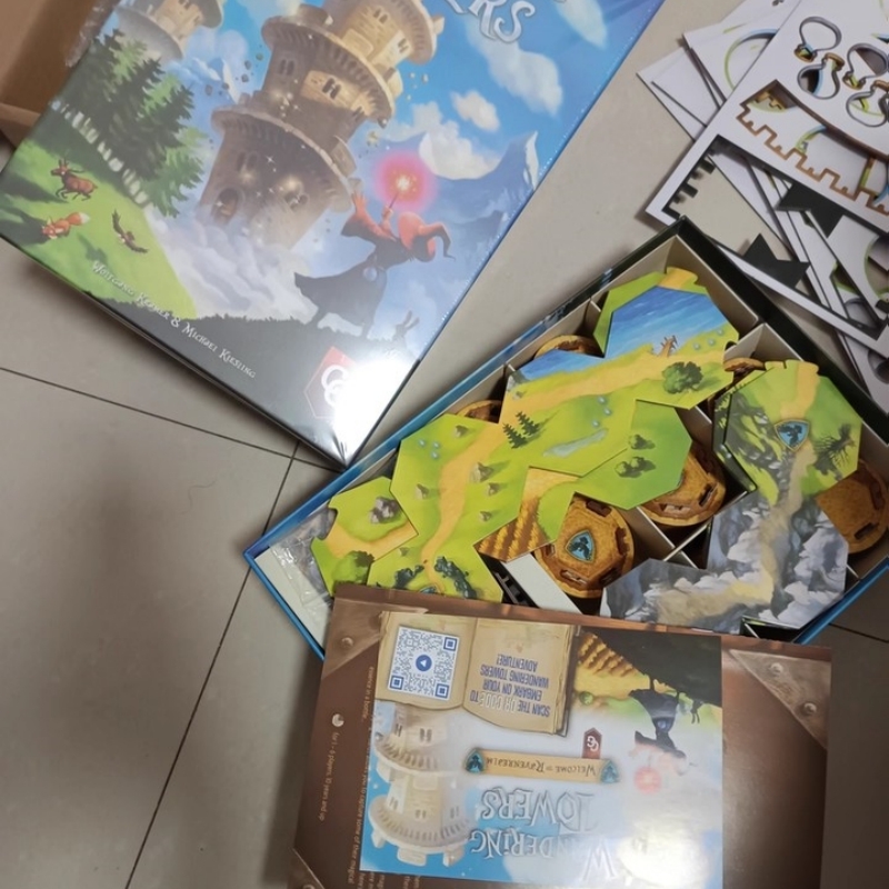 Wandering Towers Strategy Boar - Board Game Live のレビューと価格
