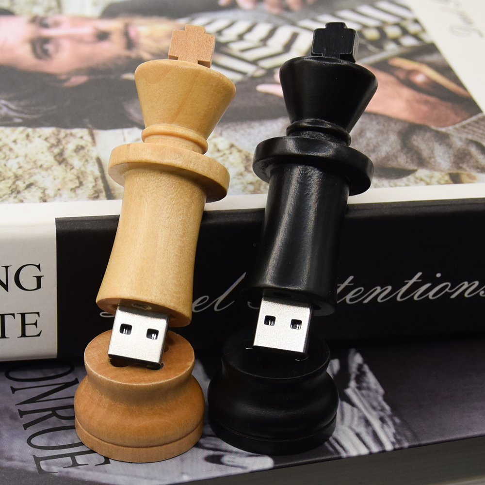 Wooden International Chess USB - Board Game Oath のレビューと価格