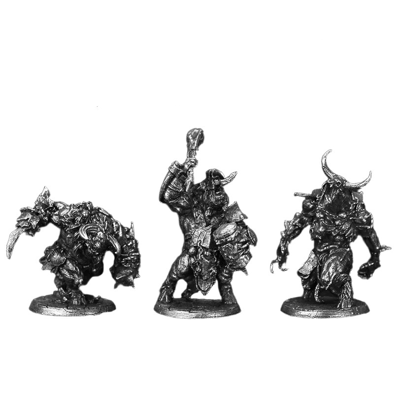 Bull Warrior Metal Figurine Mi - Board Game Live のレビューと価格