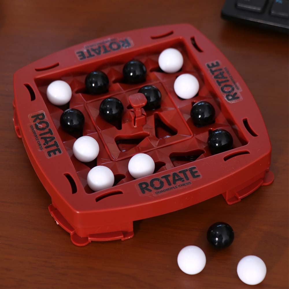 Black and White Four in A Row  - Board Game For 5 Players のレビューと価格