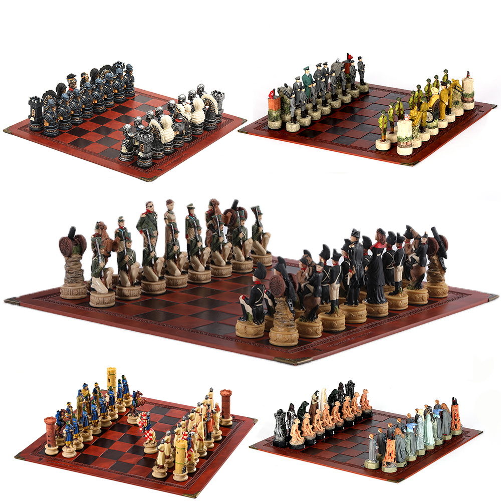 3D Character-themed Chess Set  - Board Game Queen のレビューと価格